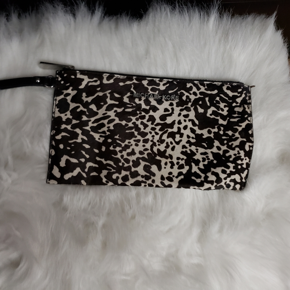 Michael Kors haircalf wristlet